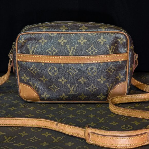 LOUIS VUITTON Trocadero 24 Monogram Canvas Crossbody Shoulder Bag Vintage - Picture 16 of 16